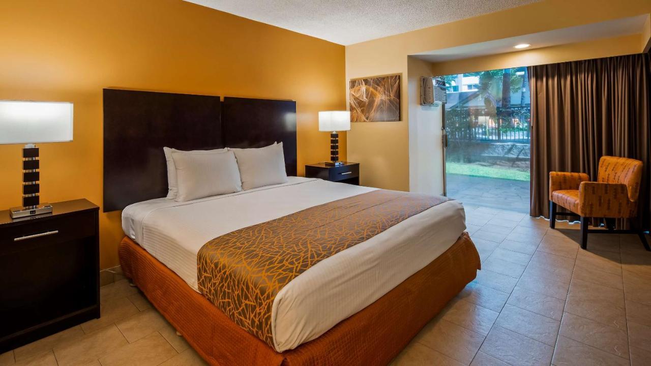 Western The Plaza - Free Breakfast Hotel 3*