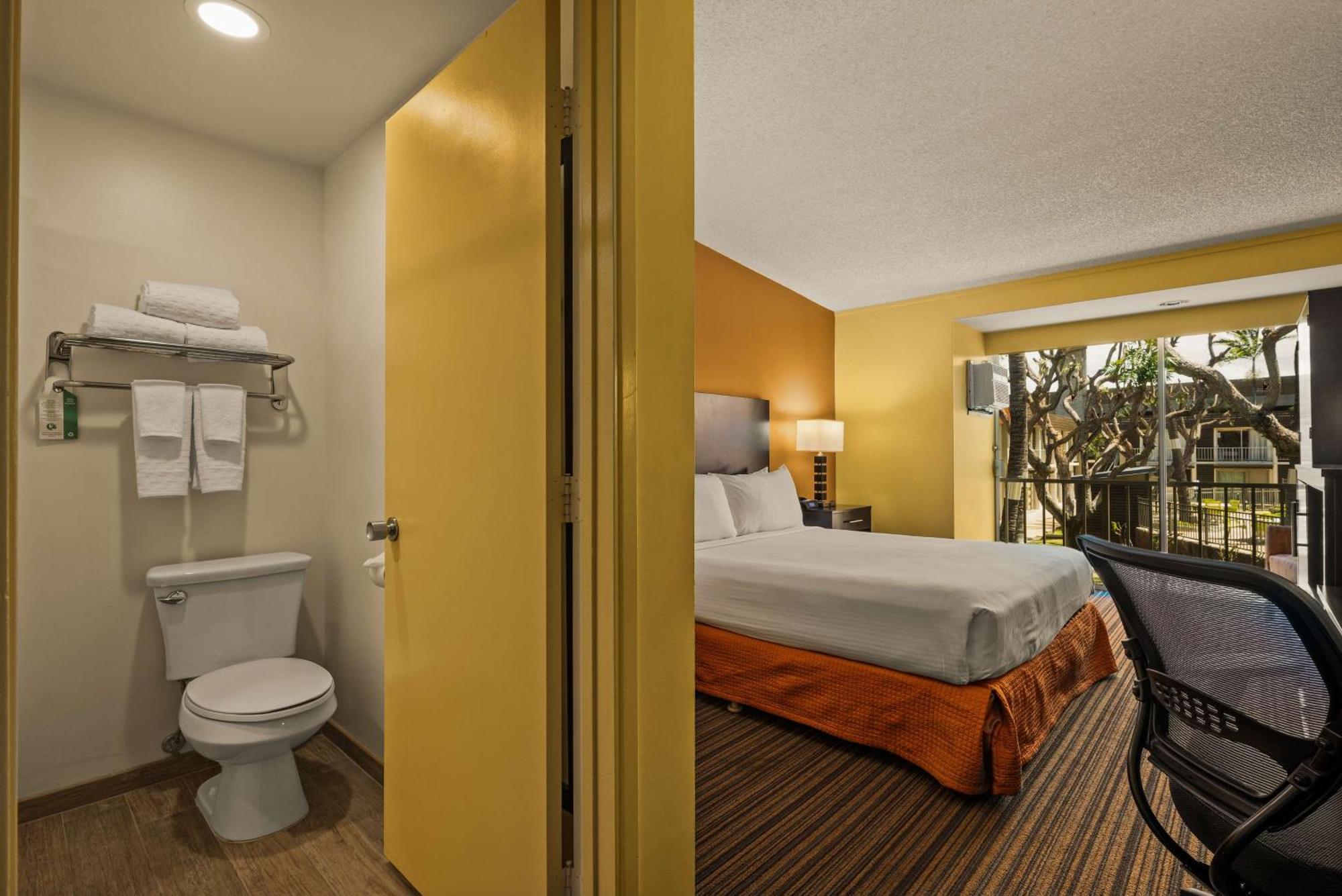 Hotel Western The Plaza - Free Breakfast 3*